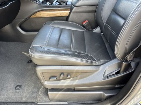Used 2019 GMC Yukon Denali w/ Open Road Package image 20