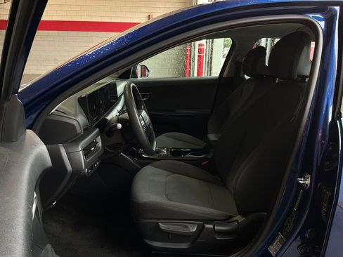 Used 2025 Kia K4 FWD image 10