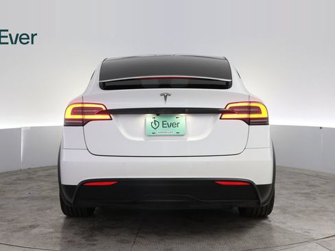 Used 2023 Tesla Model X AWD/4WD image 15