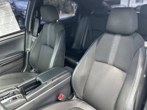 Used 2021 Honda Civic Sport image 15