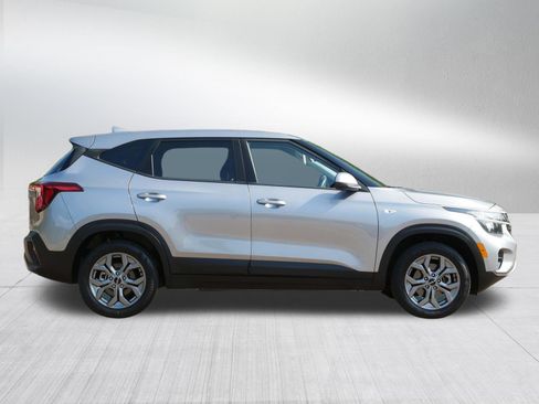 Certified 2024 Kia Seltos LX AWD/4WD image 8