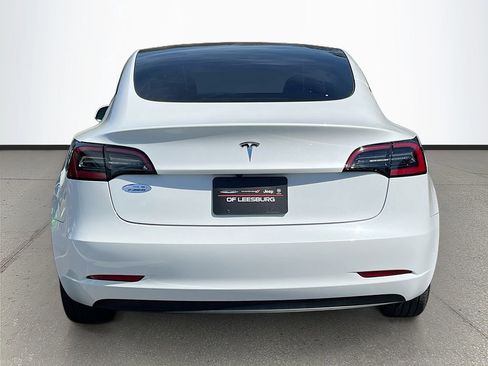 Used 2023 Tesla Model 3 Standard Range image 6
