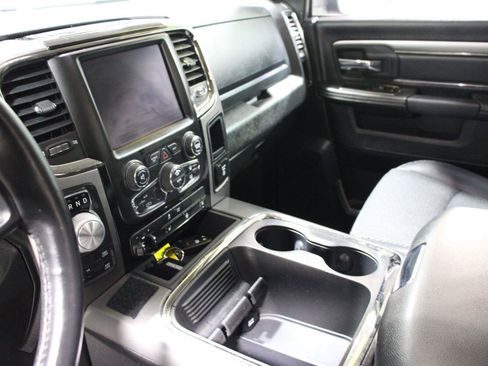 Used 2018 RAM 1500 Sport w/ Convenience Group AWD/4WD image 5