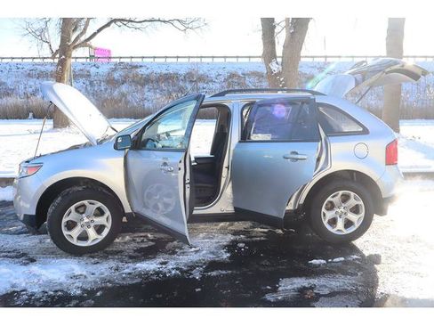 Used 2014 Ford Edge SEL image 17