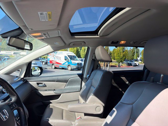 Used 2016 Honda Odyssey EX-L image 12