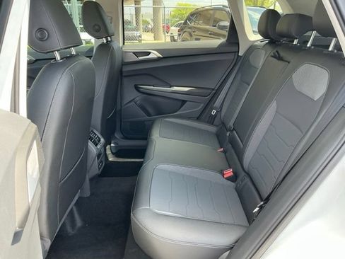 New 2026 Volkswagen Taos SE FWD image 13