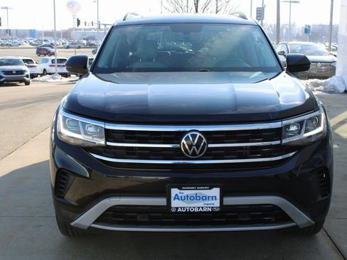 Used 2021 Volkswagen Atlas SE w/ Panoramic Sunroof Package image 2