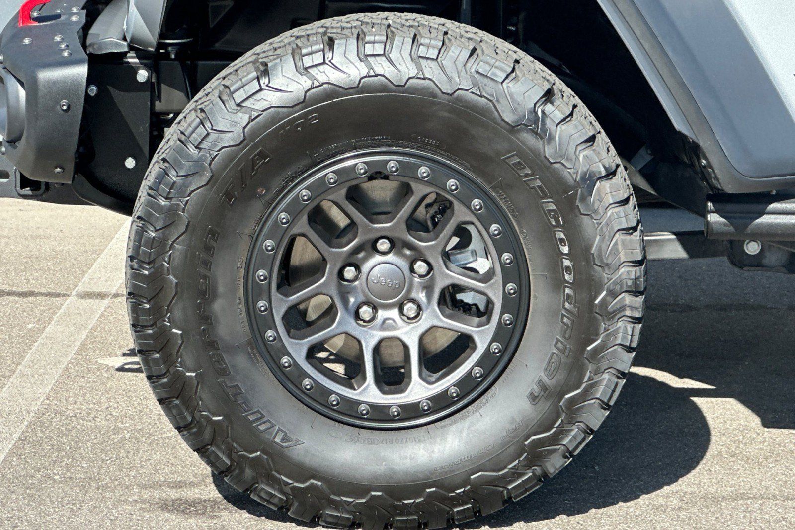 Used 2023 Jeep Wrangler Unlimited Rubicon w/ Xtreme 35 Tire Package AWD/4WD image 27