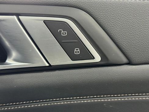 Certified 2023 BMW X5 xDrive45e w/ Climate Comfort Package image 22