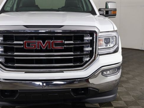 Used 2018 GMC Sierra 1500 SLT w/ SLT Premium Package image 13