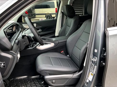 New 2026 Mercedes-Benz GLE 450e GLE 450e image 9