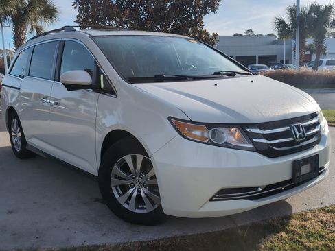 Used 2016 Honda Odyssey EX-L image 2