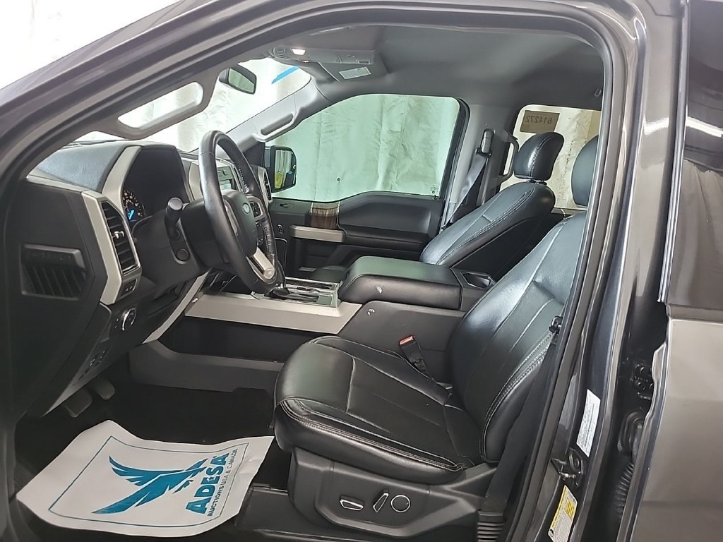 Used 2018 Ford F150 Lariat w/ Equipment Group 502A Luxury RWD image 4