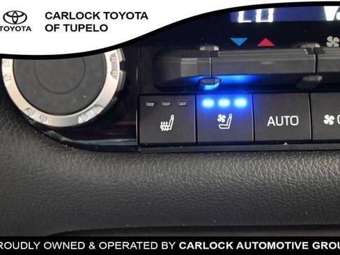 Used 2023 Toyota Sequoia Limited w/ Tow Technology Package AWD/4WD image 25