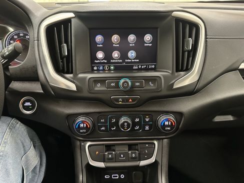 Certified 2024 GMC Terrain SLE w/ Driver Convenience Package image 28