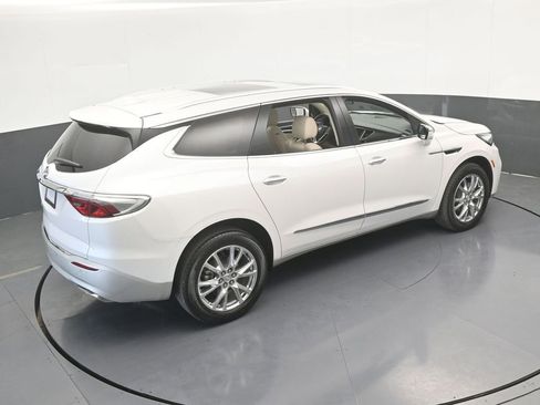 Used 2024 Buick Enclave Essence w/ Experience Buick Package FWD image 57