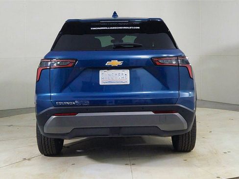 New 2026 Chevrolet Equinox LT image 6
