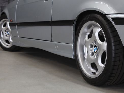 Used 1995 BMW M3 Coupe RWD image 28