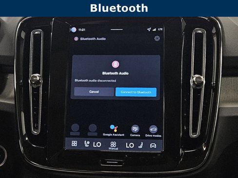 New 2026 Volvo XC40 B5 Plus w/ Protection Package Premier image 23