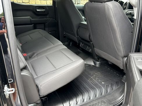 Used 2022 Chevrolet Silverado 1500 W/T w/ WT Value Package AWD/4WD image 9