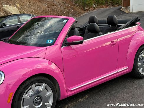 Used 2013 Volkswagen Beetle 2.5 image 41