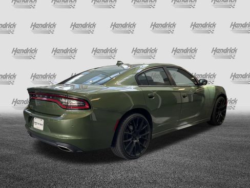 Used 2023 Dodge Charger SXT RWD image 9