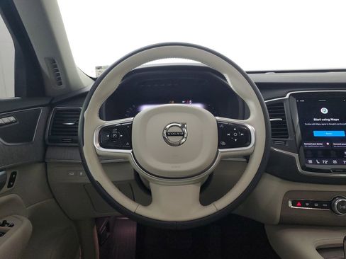 Certified 2025 Volvo XC90 T8 Core AWD/4WD image 18