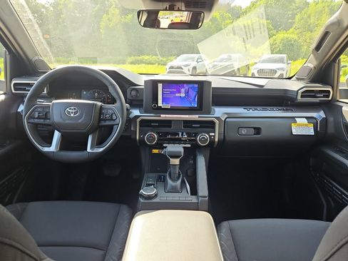 New 2026 Toyota Tacoma 4x4 Double Cab image 7