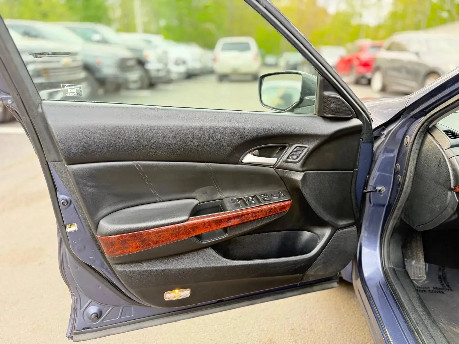 Used 2012 Honda Crosstour EX-L image 24