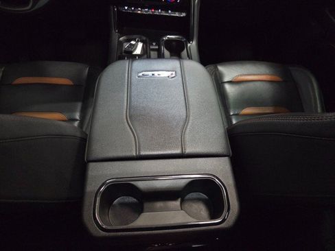 Used 2024 GMC Sierra 2500 AT4 w/ AT4 Premium Plus Package AWD/4WD image 83