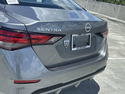 Used 2025 Nissan Sentra S FWD image 12