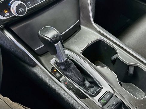 Used 2021 Honda Accord Sport image 19