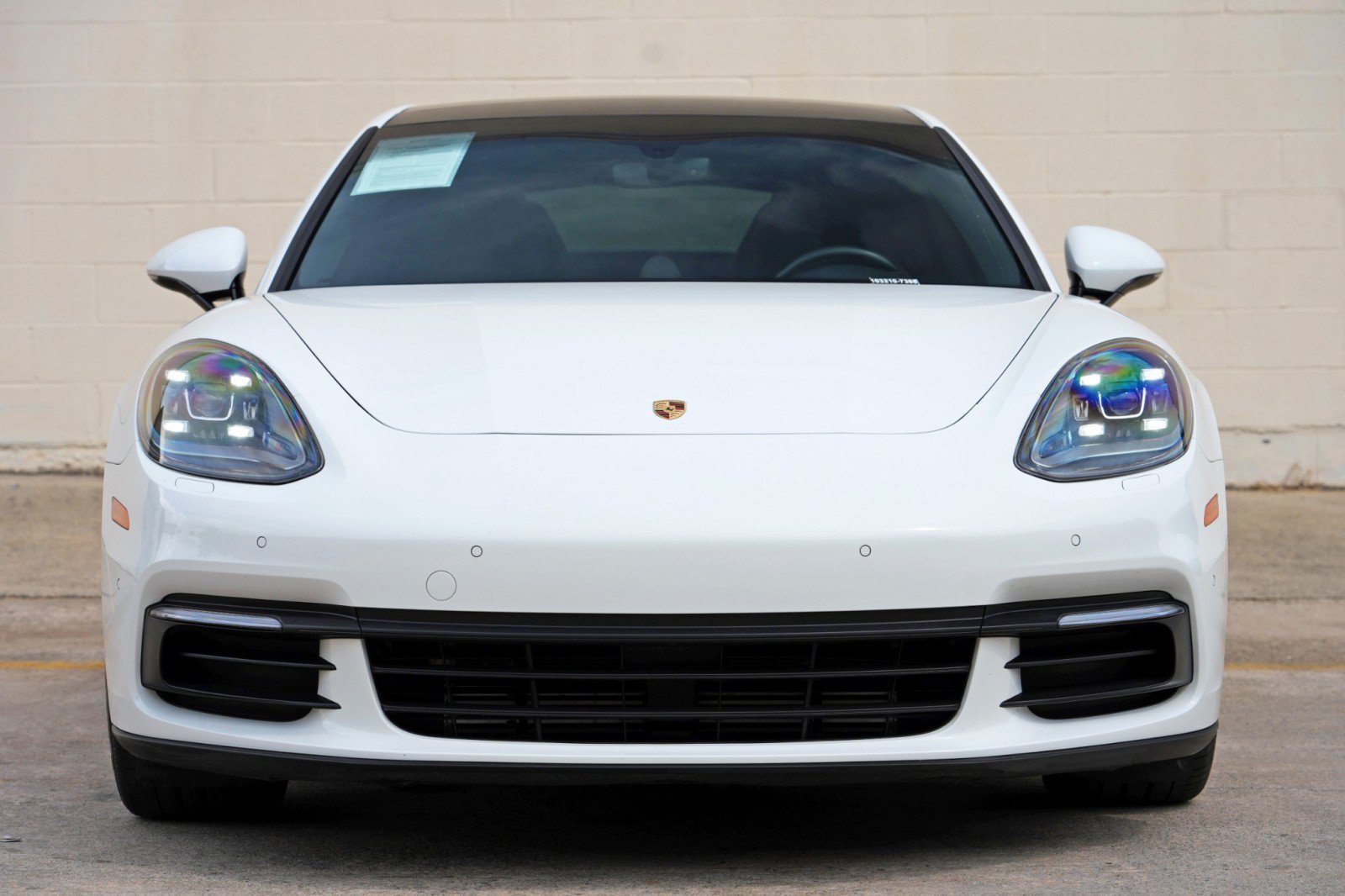 Used 2018 Porsche Panamera image 7