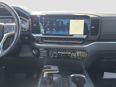 Used 2023 Chevrolet Silverado 1500 LTZ AWD/4WD image 13