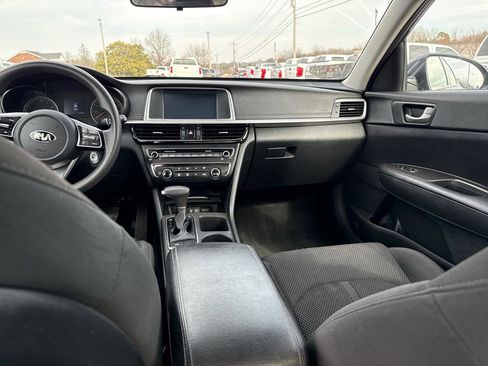 Used 2020 Kia Optima LX image 6