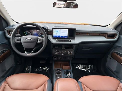 Used 2023 Ford Maverick Lariat w/ Lariat Luxury Package image 15