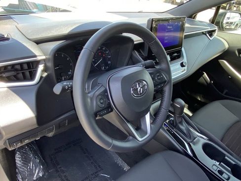 Certified 2024 Toyota Corolla SE w/ SE Premium Package FWD image 22