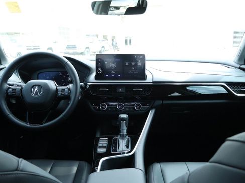 Certified 2025 Acura ADX Base image 10