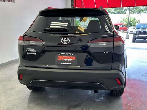 Used 2026 Toyota Corolla Cross LE w/ Moonroof Package FWD image 4