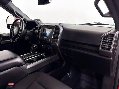 Used 2018 Ford F150 XLT w/ Equipment Group 302A Luxury image 31