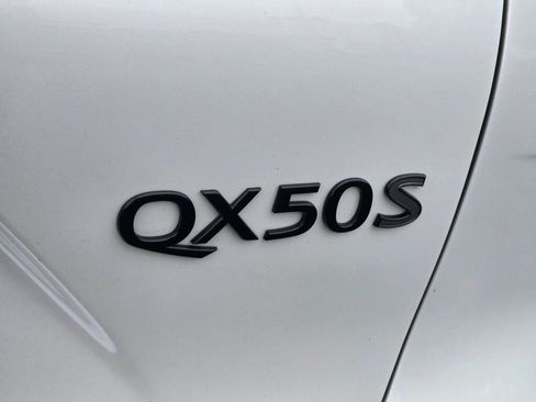 Used 2023 INFINITI QX50 Sport AWD/4WD image 31