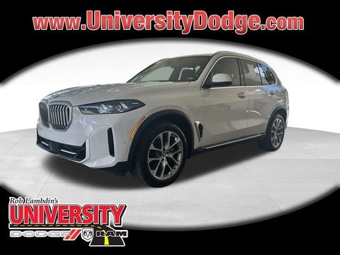 Used 2026 BMW X5 xDrive40i w/ Premium Package AWD/4WD image 1