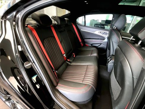 Used 2023 Genesis G70 2.0T w/ Sport Prestige Package RWD image 20