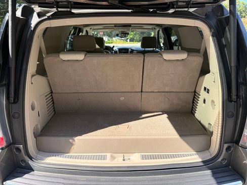 Used 2017 GMC Yukon Denali w/ Open Road Package AWD/4WD image 12