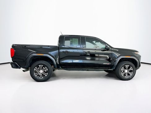 Used 2023 GMC Canyon AT4 w/ AT4 Premium Package AWD/4WD image 10