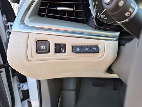 New 2026 Cadillac XT5 Premium Luxury w/ Driver Assist Package FWD image 36