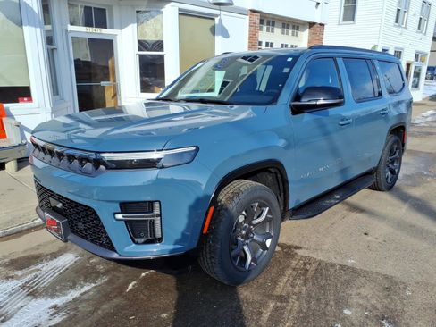 New 2026 Jeep Grand Wagoneer Limited image 2