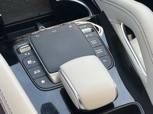 Certified 2021 Mercedes-Benz GLE 450 4MATIC image 33