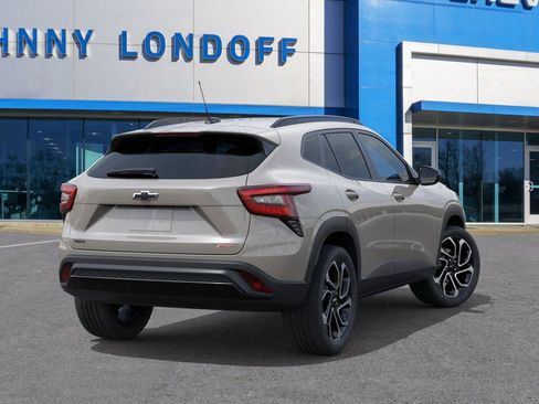 New 2026 Chevrolet Trax RS w/ Sunroof Package image 4