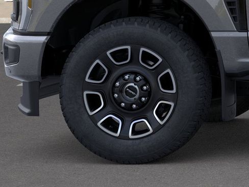 New 2026 Ford F350 Platinum w/ FX4 Off-Road Package image 19